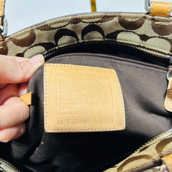 Coach Signature Canvas Tote Bag - Picture 10 of 12